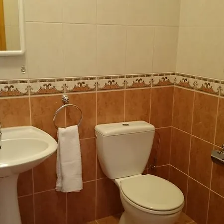 Maritsa'S Roses Apartments Pomos Room photo